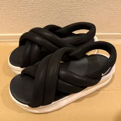 Nike Women's Air Max Isla Sandal 