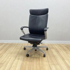 美品□ドイツ□ウィルクハーン□本革□モダス□ヘッドレスト□デスク