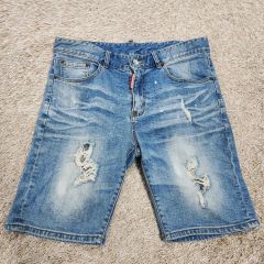 DSQUARED2 ダメージ加工ショートパンツ 32 - メルカリ