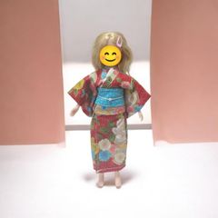22㎝ドール用アウトフィット 着物二点セット 赤い花柄×水色の帯 門出の