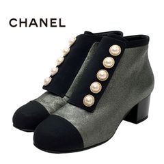 新品同様CHANELロングブーツレザーマトラッセシャネルマークロゴ黒