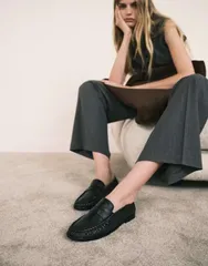 エイソス レディース シューズ スリッポン・ローファー ギャザー レザー ローファー ASOS DESIGN Mayfair premium ruched loafers leather BLACKのサムネイル