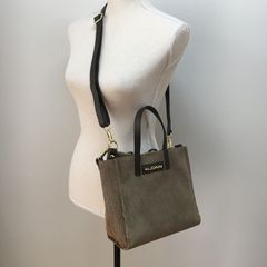 レディース 未使用級✨フルラ 現行 METI ハンドバッグ レザー 