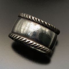 ペリーショーティー クワイテッドショーティー バングル コイン