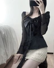 Litmus Her Praha Gathered puffy lace top - メルカリ