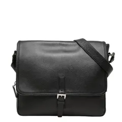 プラダ 三角ロゴプレート ショルダーバッグ メッセンジャーバッグ ブラック サフィアーノレザー レディース PRADA【1-0270041】