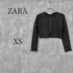 ZARA ザラ ニットカーディガン クロップド丈 ショート丈 クルーネック 長袖 XSサイズ グレー ビジュー風デザインボタン ウール混 秋冬春 スタイリッシュ 脚長効果 1枚映え レディース
