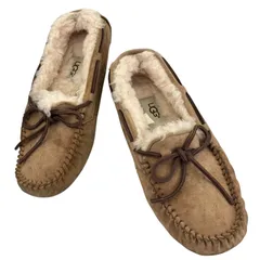2026年最新】ugg モカシン ヘイリーの人気アイテム - メルカリ