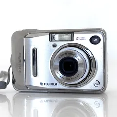 【フジ】FUJIFILM FinePix A500 デジタルカメラ #T232のサムネイル