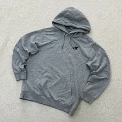 100 New Balance スモールロゴ フーディー Tシャツ 0519M