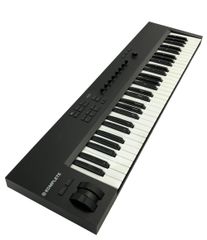 KOMPLETE KONTROL S61 MK2 ライセンス有 - メルカリ