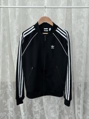 adidas クロップ トラックジャケット 2XL IC2376 - メルカリ