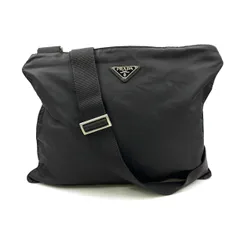 【新着】PRADA 三角ロゴプレート ナイロン ブラック ショルダーバッグ シルバー