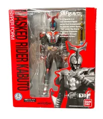 バンダイ 仮面ライダーカブト ハイパーフォーム フィギュア
