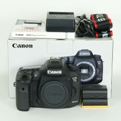 良品 | バッテリー2個・CFカード・SDカード付] Canon EOS 7D Mark II