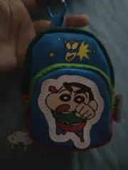 新品:) クレヨンしんちゃん バックパック キーホルダー