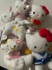ハローキティ ポチャッコ ポムポムプリン ハンギョドン ぬいぐるみ キーホルダー