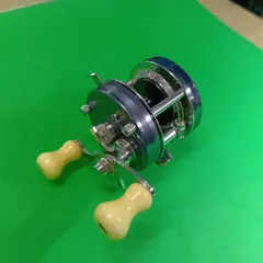【大宮宮原店 併売】アブガルシア アンバサダー 4500C ブルーグレー フットNo 90-090-91 釣具いちばん館大宮宮原店のサムネイル
