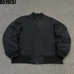 UNIQLO ブラック MA-1 パイロットジャンパー 0519