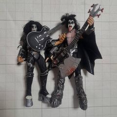 KISSのメンバーの顔がデザインされたお香立て - メルカリ