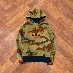 85(M) adidas カモフラ ビックロゴ フーディー Tシャツ