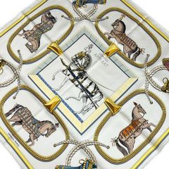 入手困難 新品 エルメス グランアパラ カレ90 - メルカリ