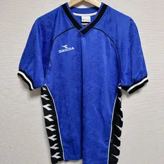 (^w^)b DIADORA ディアドラ Tシャツ Vネック 半袖 幾何学模様 三角柄 サイドライン フットボールジャージ 春 夏 スポーツ サッカー フットサル トレーニング カジュアル メンズ サイズM OM12452HGのサムネイル