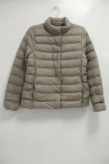 UNIQLO ユニクロ ウルトラライトダウン 収納袋付き Sサイズ レディース 5-Q138/1/060