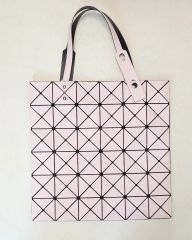 美品】イッセイミヤケ バオバオ ルーセント トートバッグ ピンク系