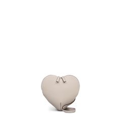 ALAIA ハート型クロスボディバッグ - メルカリ ALAIA ハート型クロスボディバッグ - メルカリ