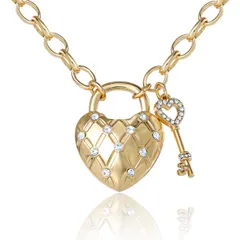 ジューシークチュール レディース アクセサリー ネックレス・チョーカー レース Juicy Couture Heart Locket with Key Pendant Necklace GoldTonのサムネイル