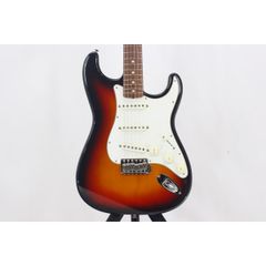 Fender Japan ストラトキャスター Q0シリアル HSH ブラウン - メルカリ
