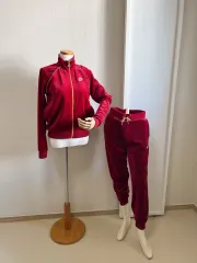 2026年最新】nike ベロア セットアップの人気アイテム - メルカリ