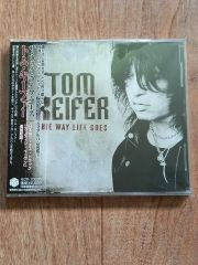 ミッチ・ペリー／『ワイアー・トゥ・ワイアー』国内盤CD - メルカリ