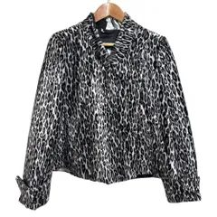 美品 EMPORIO ARMANI エンポリオアルマーニ レオパード柄 フェイクファージャケット 36 グレー系 レディース 古着 中古 USEDのサムネイル