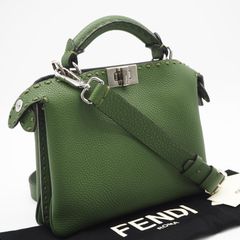 FENDI ピーカブー ISeeU セレリア 限定《ラッピー付き！！》 - メルカリ
