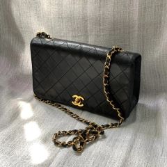 希少 CHANEL マトラッセ ダイアナ22 フラップチェーンショルダーバッグ