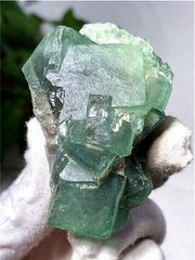 エメラルド 緑柱石 ベリル 原石 鉱物標本 天然石 161 - メルカリ