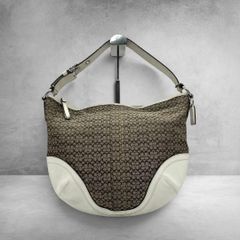 TRES archive y2k grunge boho leather tote bag toggle horn design
