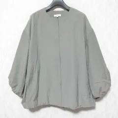 良品 yori ヨリ バルーンスリーブ ノーカラージャケット YR2025-082AW 38 グレー レディース 古着 中古 USEDのサムネイル