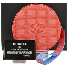【中古】シャネル ココマーク ニュートラベル 丸型 ポーチ レッド リストストラップ付き Aランク ch2626cb