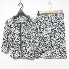 良品 FRANCO FERRARO フランコフェラーロ パール ノーカラージャケット スカート セットアップ サイズ1 ブラック ホワイト レディース 古着 中古 USEDのサムネイル