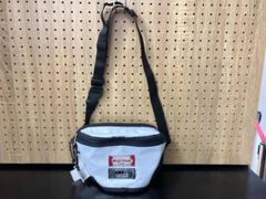 EASTPAK MM6 ボディバッグ レッド - メルカリ