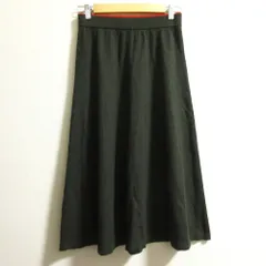 良品 PS Paul Smith ピーエスポールスミス ミモレ丈 フレア ニットスカート サイズM カーキ系 レディース 古着 中古 USEDのサムネイル