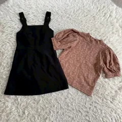 NICE CLAUP （ナイスクラップ） サロペットトップス2点セット サロペットミニスカート ダマスク柄パフスリーブカットソーのサムネイル