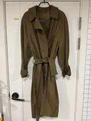 BURBERRY トレンチコート カーキ色