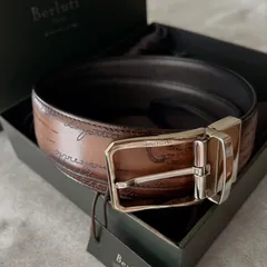 未使用タグ付き Berluti（ベルルッティ） ベルト 箱 タグ付 レザー ブラウン 金具 シルバー 英字 ロゴ リバーシブルのサムネイル