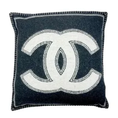 2026年最新】CHANEL クッションの人気アイテム - メルカリ