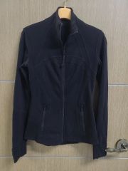 Lululemon define ヨガウェア 長袖 ジッパー付き - メルカリ
