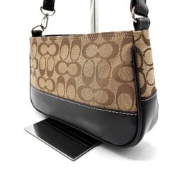 美品 COACH バッグ アクセサリーポーチ シグネチャー Y2K 40722 - メルカリ